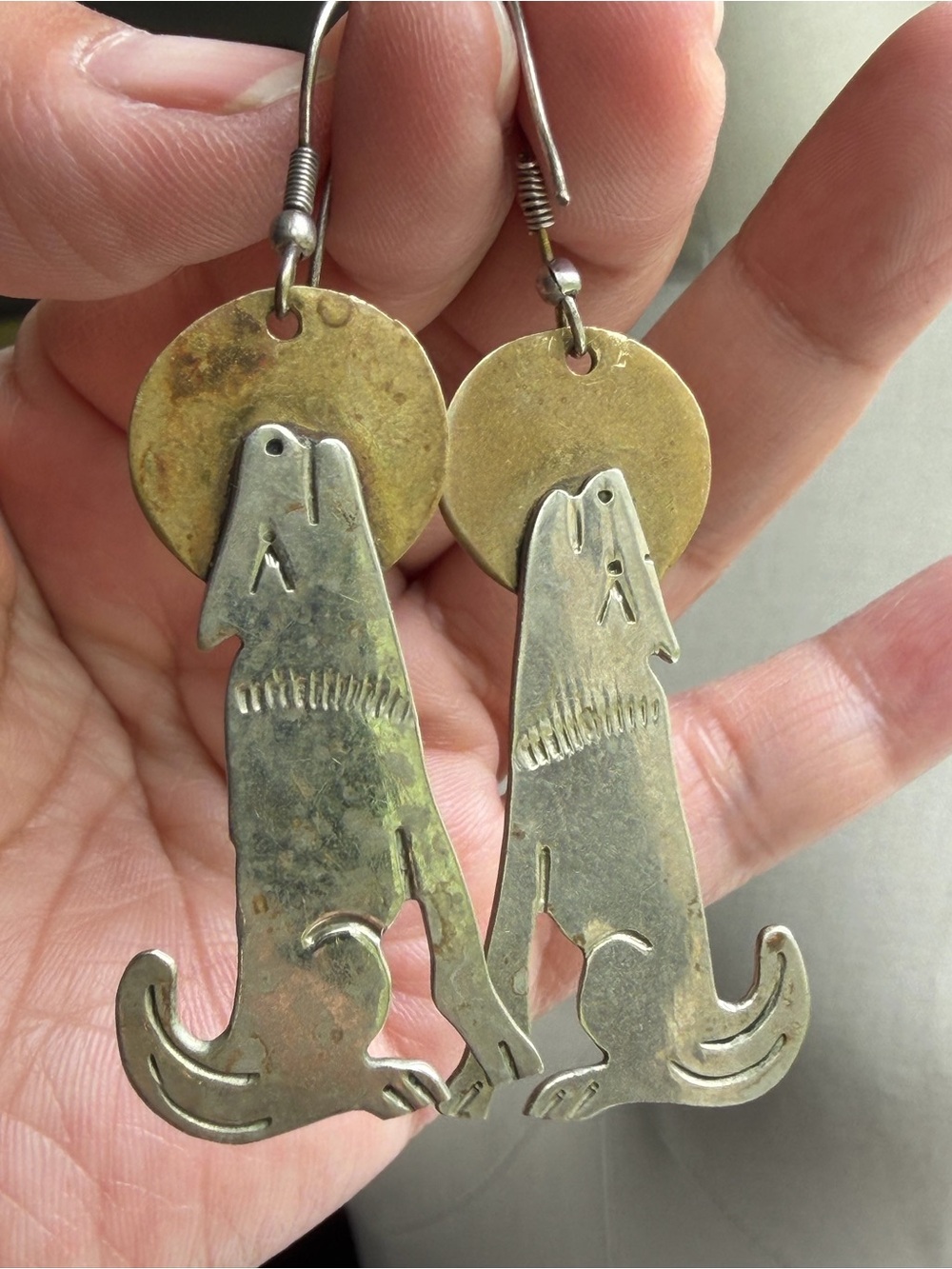Vintage Alpaca Mexico Mixed Metal Stylized Howling Wolf Against The Moon Earring